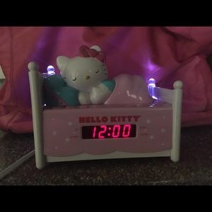 Hello Kitty alarm clock radio